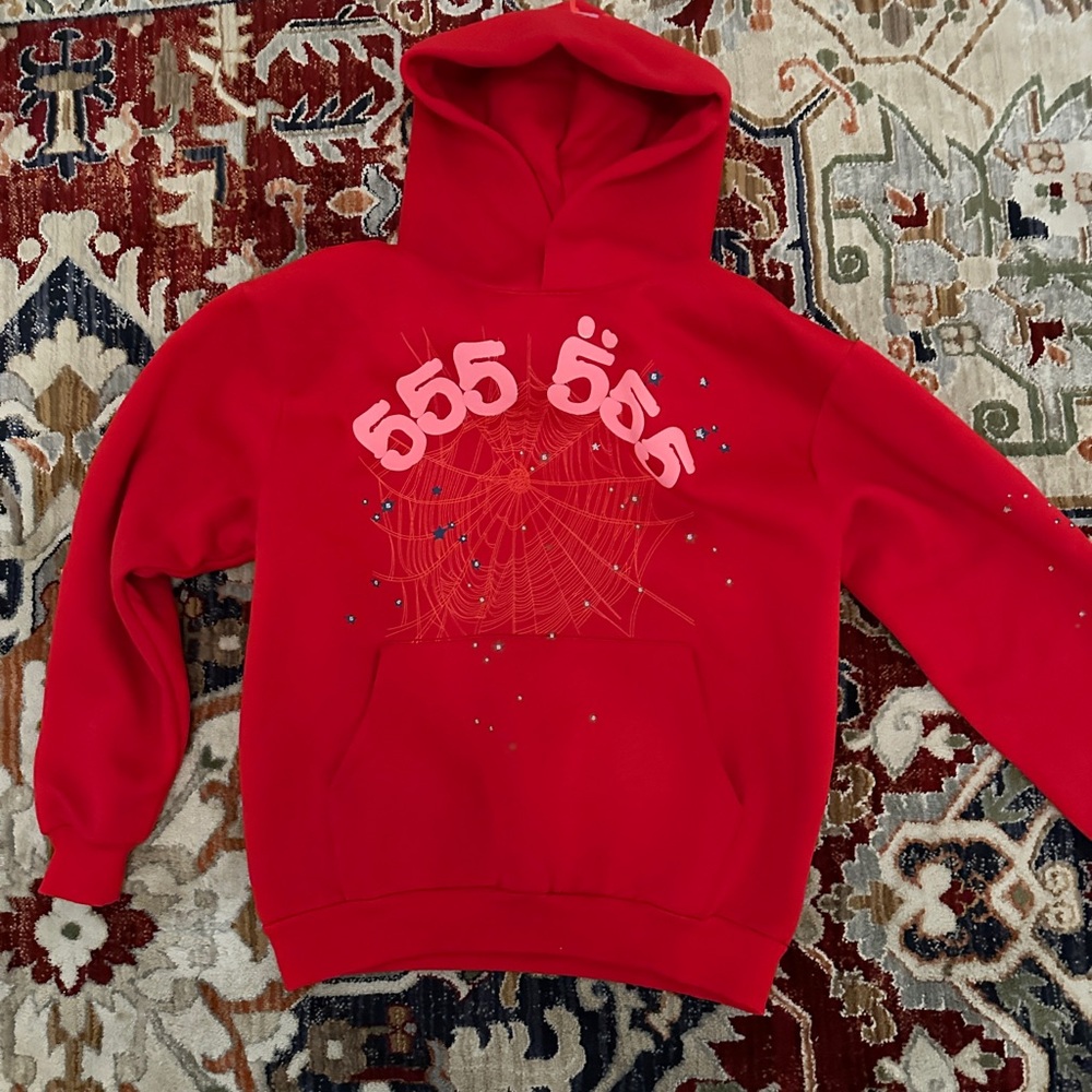 Sp5der Worldwide Red Angel Number
555 Hoodie